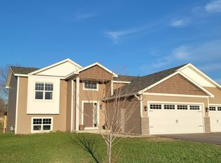 1102 6th Ave SW, Isanti, MN 55040