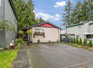 8037 139a St, Surrey, BC V3W6P9