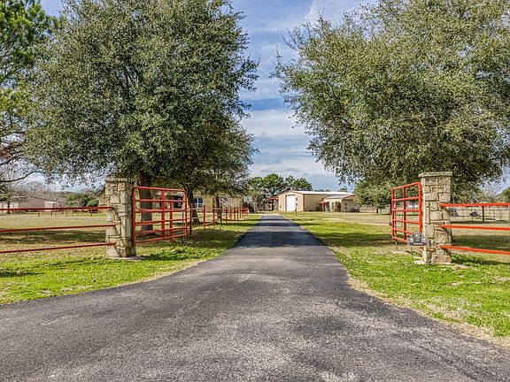 2nd image of 677 Grubbs Rd