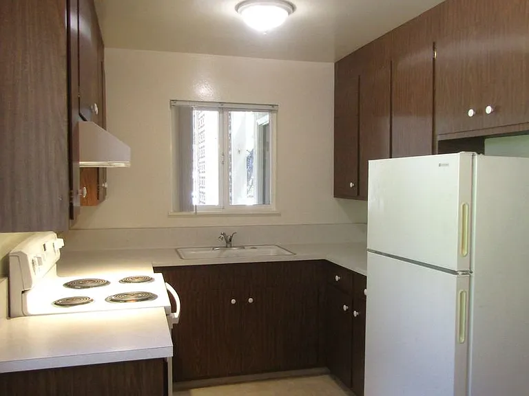 3366 MENDO — Photo 26