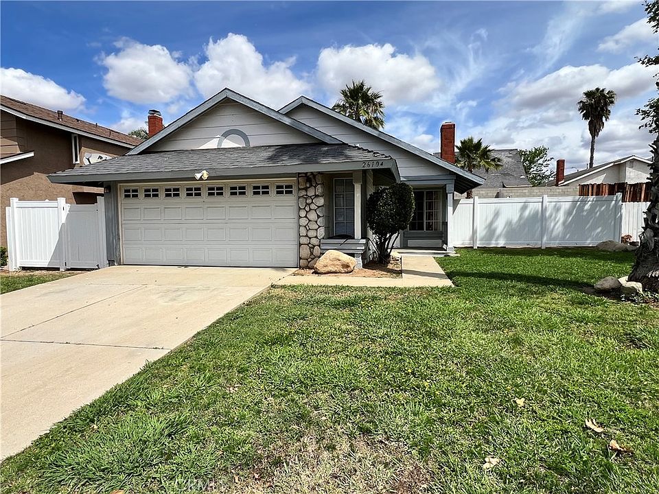 1st image of 26104 Dracaea Ave