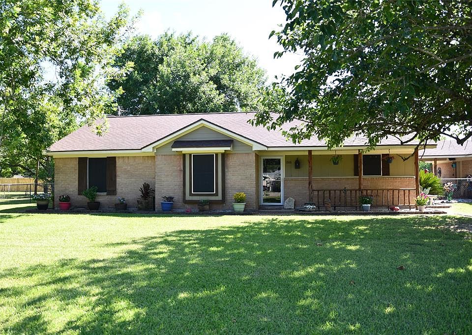 1st image of 1306 Avenue I