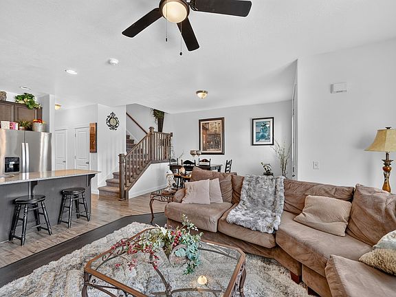 4th image of 1268 W Cinch Way S