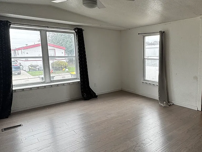2157 Cherry Blossom Dr — Photo 14