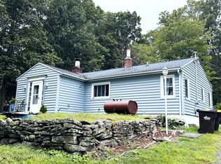 1312 Setzer Rd, Stroudsburg, PA 18360