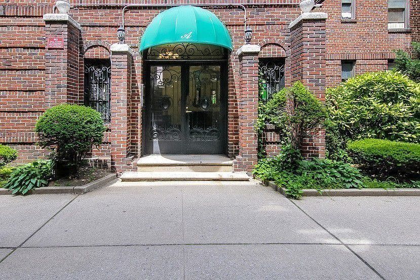 1st image of 4115 51st St APT C11