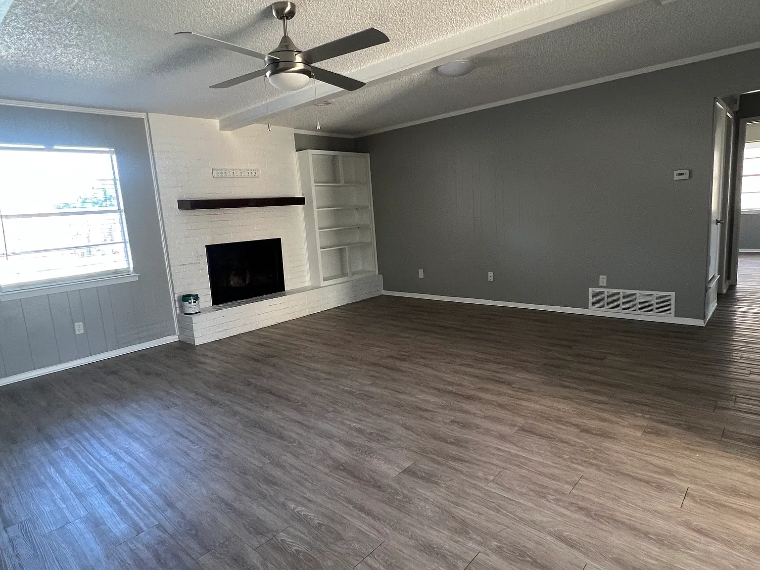 3 bed, 1620 sqft, $2,300 — Photo 2