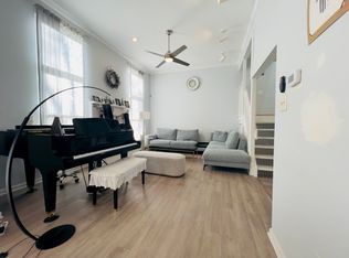 8 Knox Ct, Chesterbrook, PA 19087