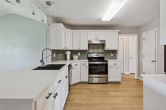 12426 Havenwood Dr — Photo 4