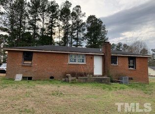 203 Chelsea Ln, Oxford, NC 27565