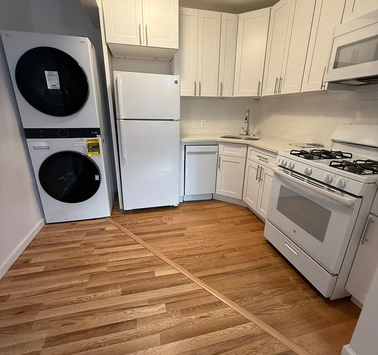 206 Wilson Ave #2