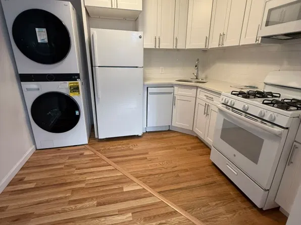 206 Wilson Avenue image 1 of 20