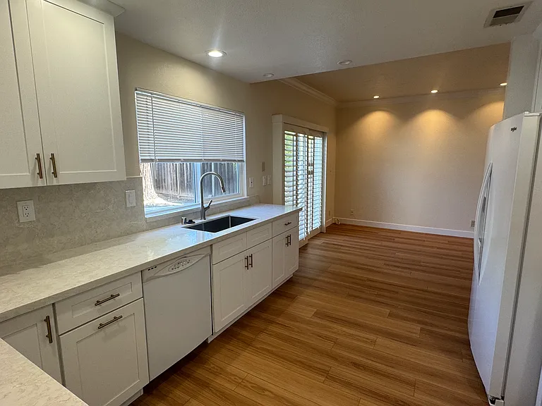 4195 Horatio Way — Photo 21