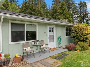 16 Harrison St, South Bend, WA 98586
