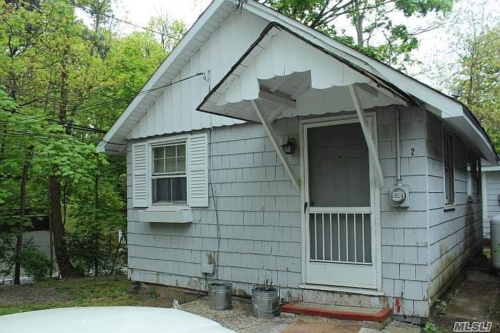 1st image of 2 Tangier Dr