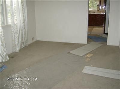 3rd image of 40807 Carlisle Ave