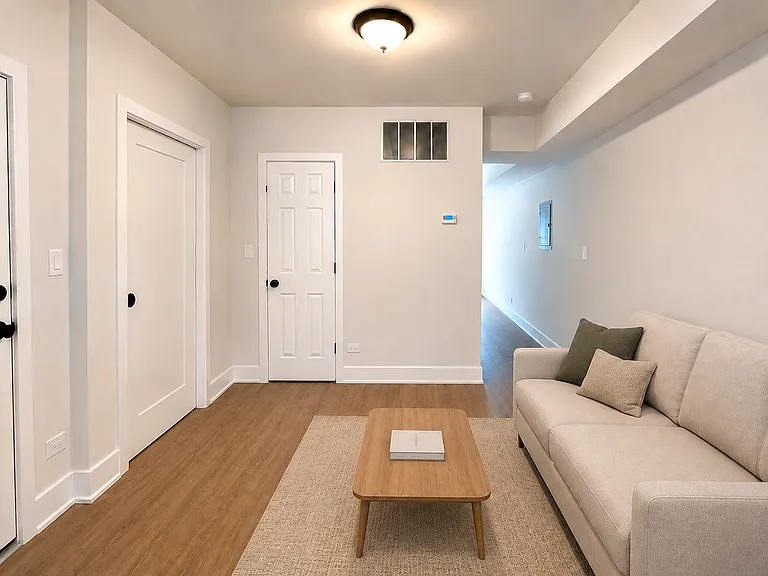 1605 W Fargo Ave #2 — Photo 11