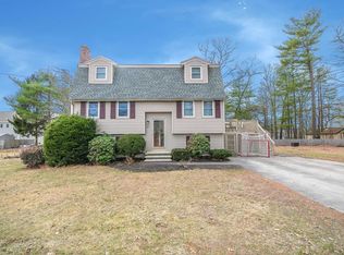 49 Brandon St, Billerica, MA 01821