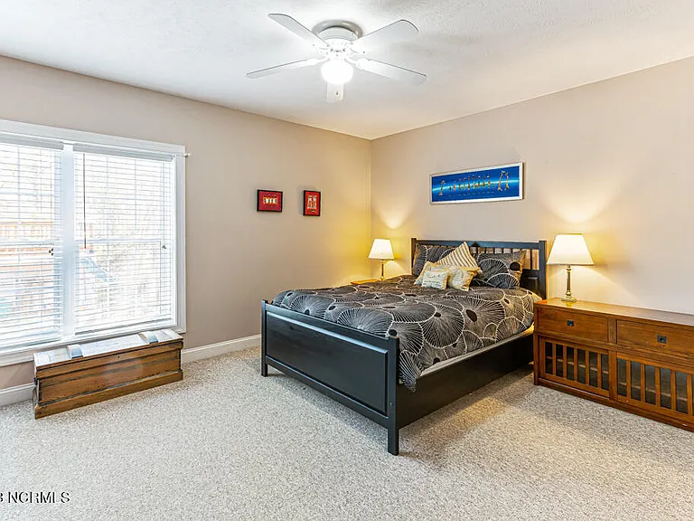 2 Lenoir Ct — Photo 27