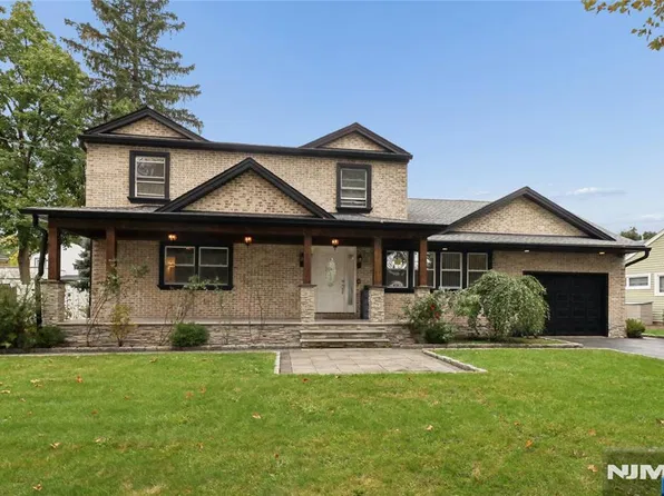 707 Chadwick Drive, Paramus, NJ 07652