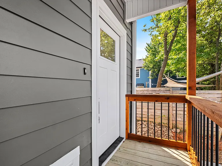 524 S Willow Ave #4 — Photo 2