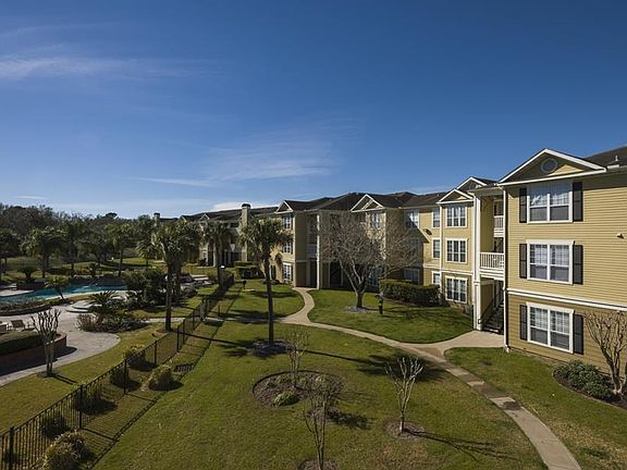 2nd image of 2900 Pearland Pkwy APT 2105