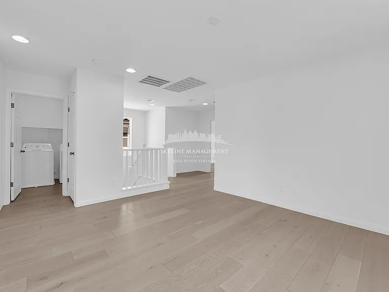 4066 Painted Lady Ave — Photo 28