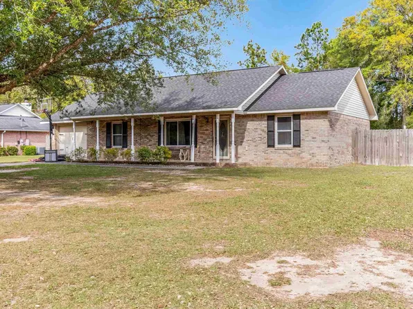 6332 Jason Dr, Milton, FL 32570