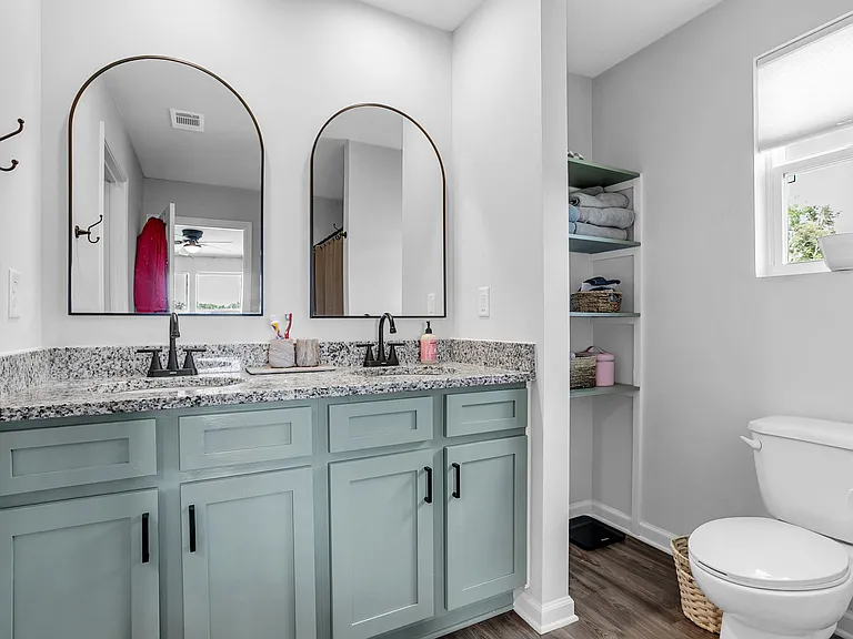 108 Vanilla Ln — Photo 13