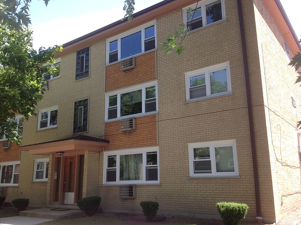 1st image of 5553 N Washtenaw Ave