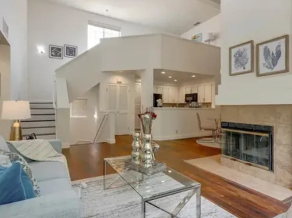 7774 Tuscany Dr, Dublin, CA 94568