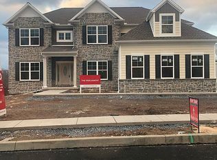 5348 Wilshire Rd, Harrisburg, PA 17112