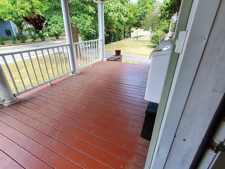 186 Auburn St #1 — Photo 12