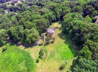 567 Grant Rd, North Salem, NY 10560