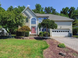 28 Yorktown Rd, Monmouth Junction, NJ 08852