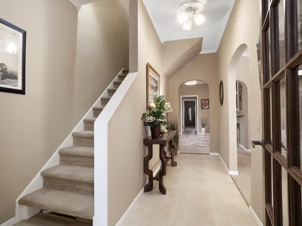 203 Central Ave N, Mohall, ND 58761