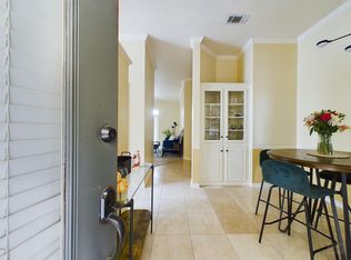 914 W 26th St APT 303, Austin, TX 78705