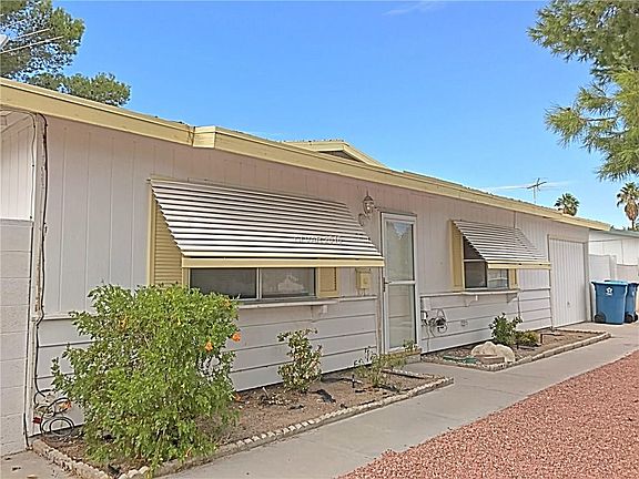 3rd image of 3481 Myrtle Ave #0