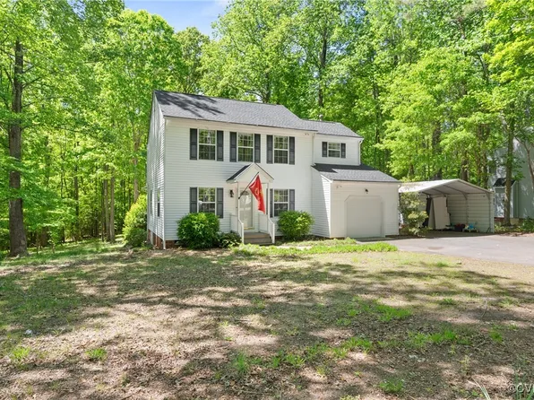 3355 Holly Woods Ct, Quinton, VA 23141