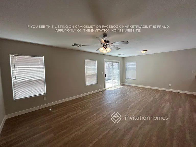 7275 Forefather St — Photo 2