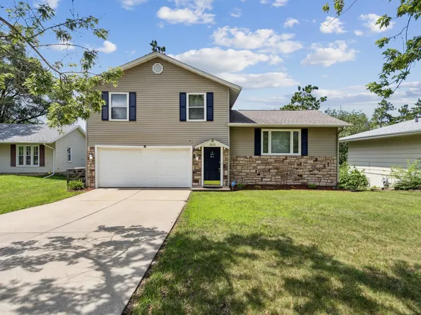 3113 Bavarian Ln, Rockford, IL 61109