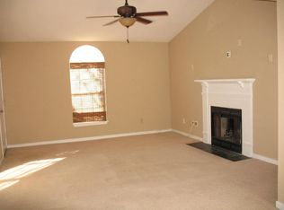 393 Parkdale Dr, Charleston, SC 29414