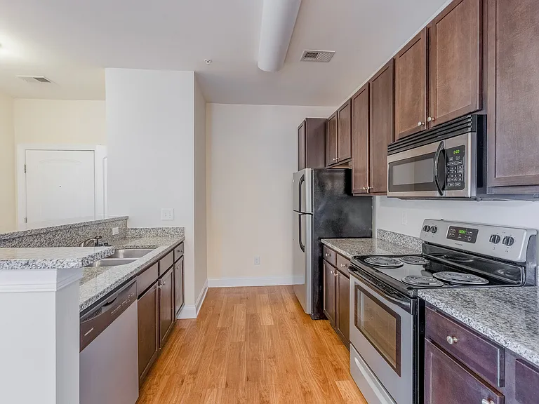 Afton Ridge Apartments — Photo 1