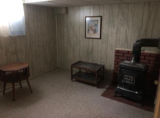 121 Greer Ave, Waynesburg, OH 44688