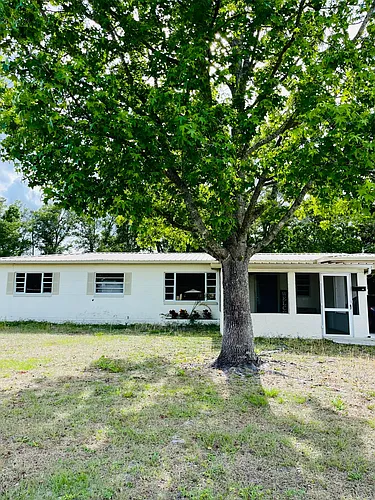 44 N Linden Dr Photo 1