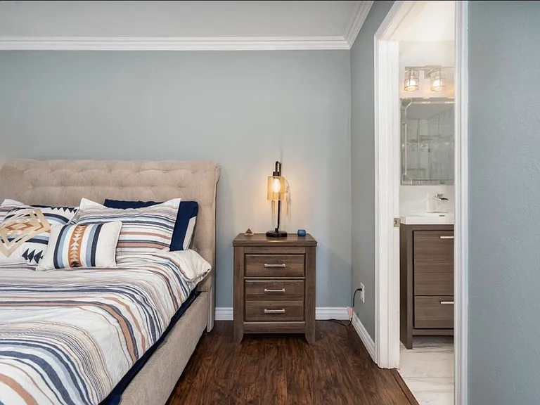 2416 S San Antonio Ave — Photo 18