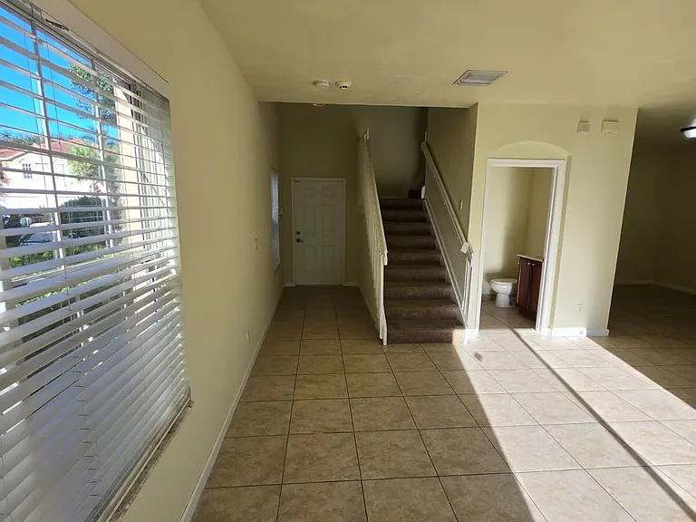 4701 Cohune Palm Ct — Photo 3