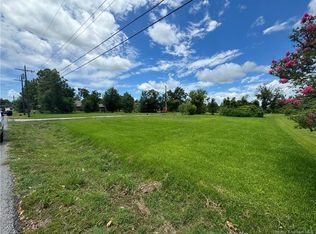 417 Antoinette Dr, Lake Charles, LA 70615