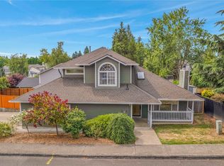 703 NW 114th St, Vancouver, WA 98685