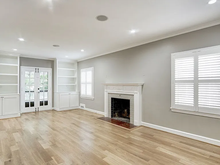 1626 Kalmia Rd NW — Photo 7